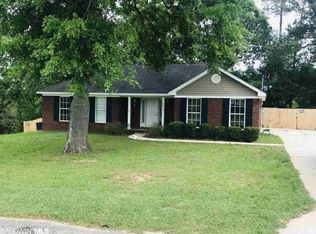 46110 Sunrise Dr, Bay Minette, AL 36507