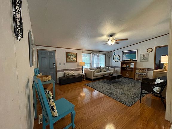 3rd image of 1502 Canyon Trce