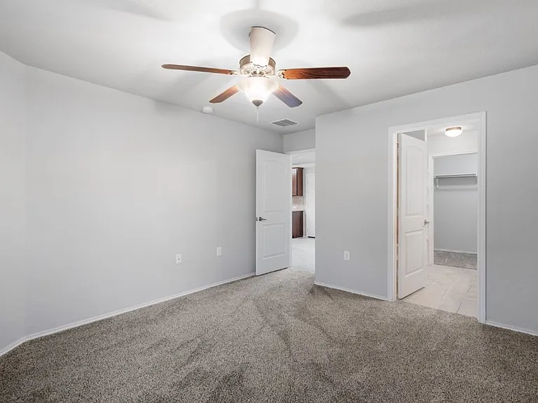 7204 Outfitter Dr — Photo 11
