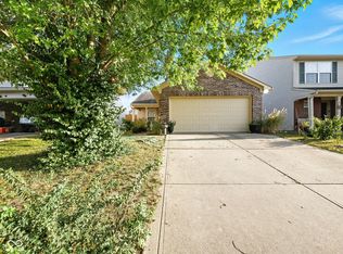 631 Deer Trail Dr, Indianapolis, IN 46217