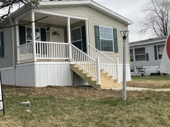 61 Violet Dr, Honey Brook, PA 19344