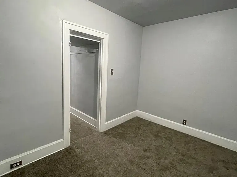 2286 Calvert St — Photo 19