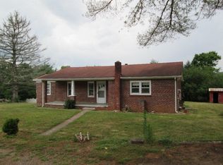 68 Ernest Cabe Rd, Franklin, NC 28734