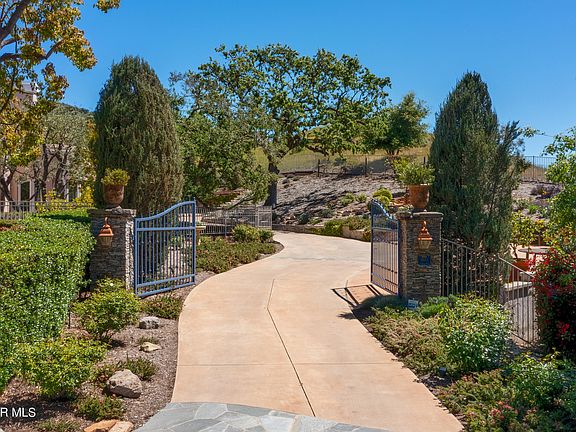 2nd image of 1600 Vista Oaks Way