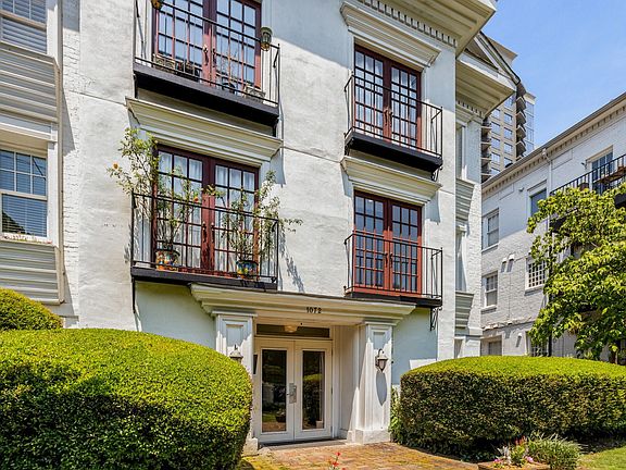 2nd image of 1072 Piedmont Ave NE APT 101