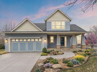 2454 Sandstone Pl, Woodbury, MN 55129