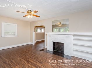 2048 S Kennison Dr, Toledo, OH 43609