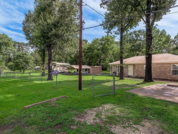 5th image of 405 Peacock Path