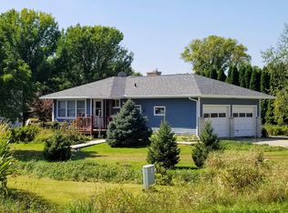 535 Territorial Rd, Clyman, WI 53016