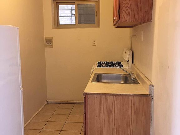 2nd image of 1200 W Thorndale Ave #3F-6