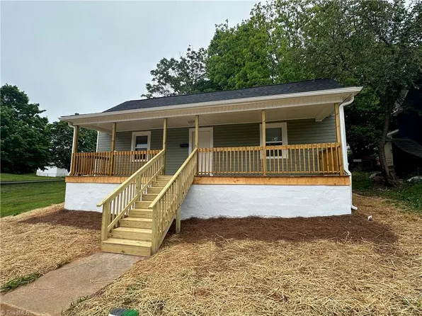 103 S Cleveland Ave, Winston Salem, NC 27101