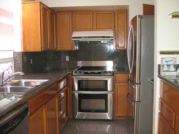 5th image of 4125 146th Ave SE