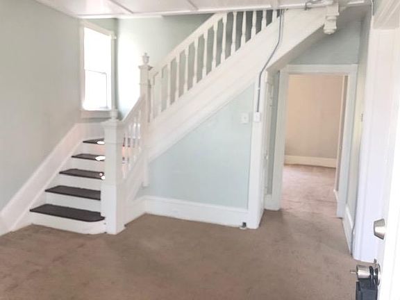 2nd image of 407 Guilford Ave #1A