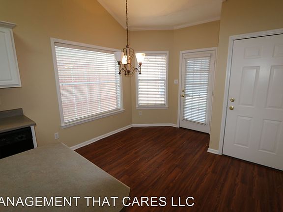 5th image of 8669 Overcup Oaks Dr