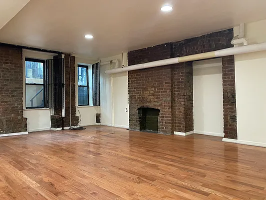 Rented by Oxford Property Group | media 5
