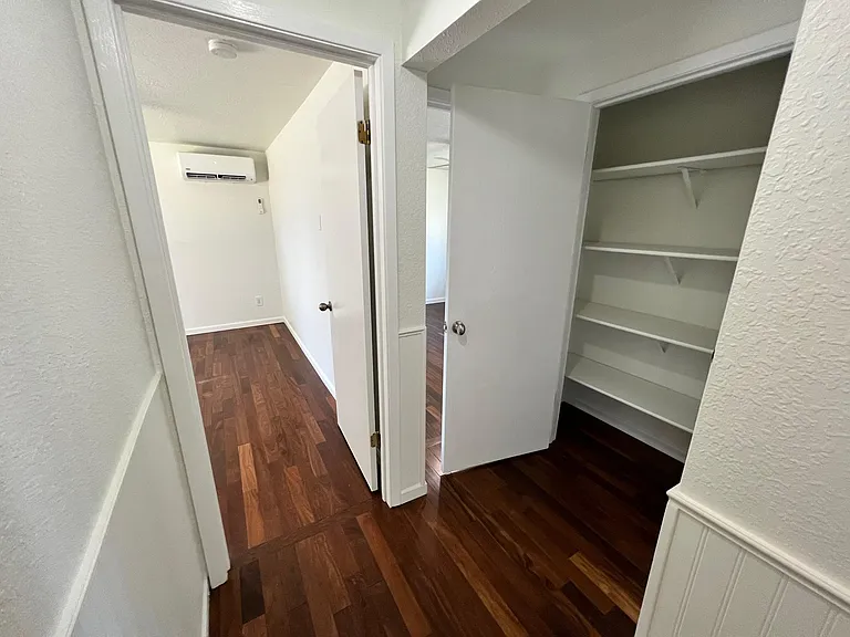 394 S Harlan Pl — Photo 25