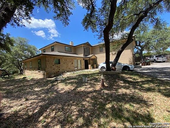 2nd image of 1616 Tracy Dr