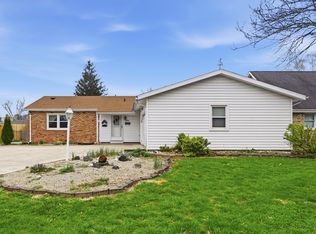 1617 Plymouth Dr, New Castle, IN 47362