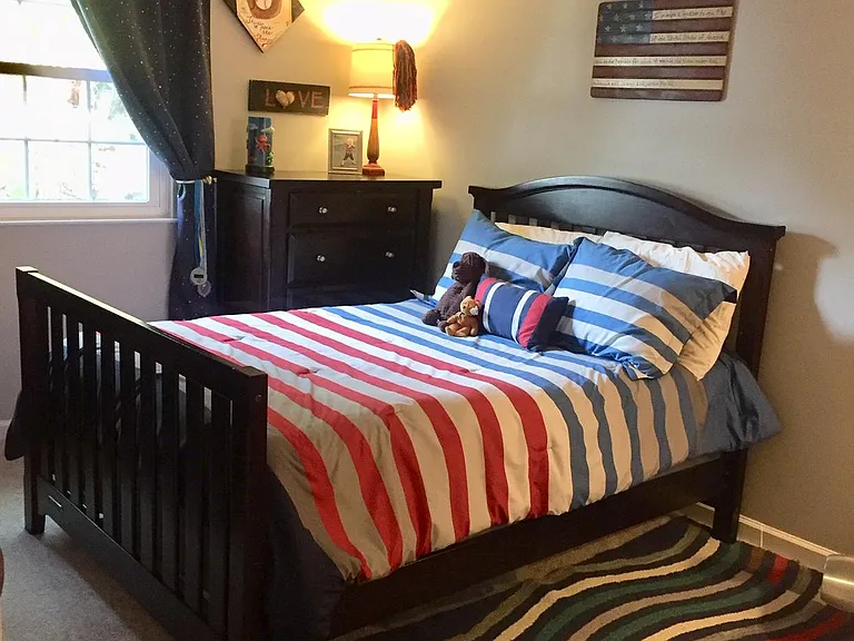 Second bedroom