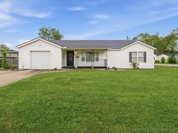 3540 W 42nd St, Tulsa, OK 74107