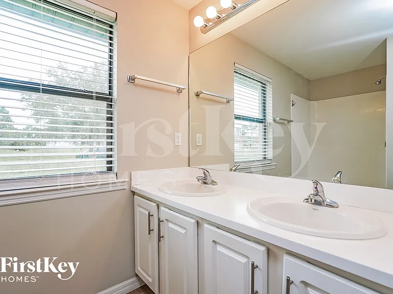 3003 Hazel Ave S — Photo 9