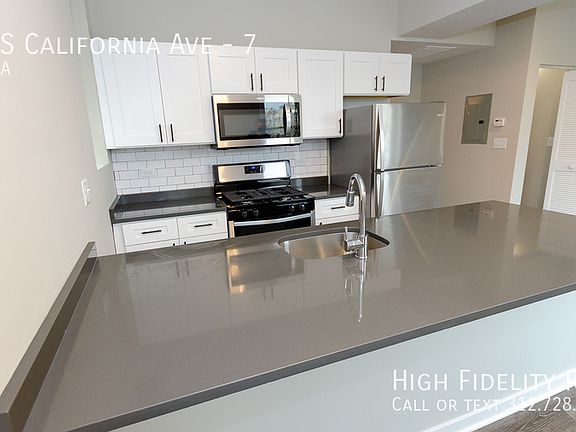 3rd image of 2325 S California Ave #7