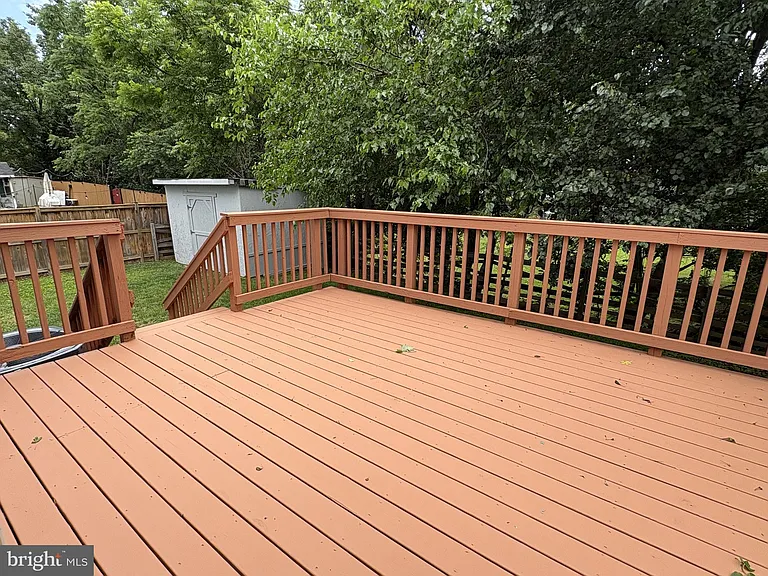 4305 Pleasant Valley Rd — Photo 20