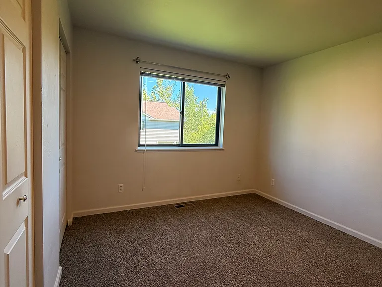 312 S 15th Ave #3 — Photo 15
