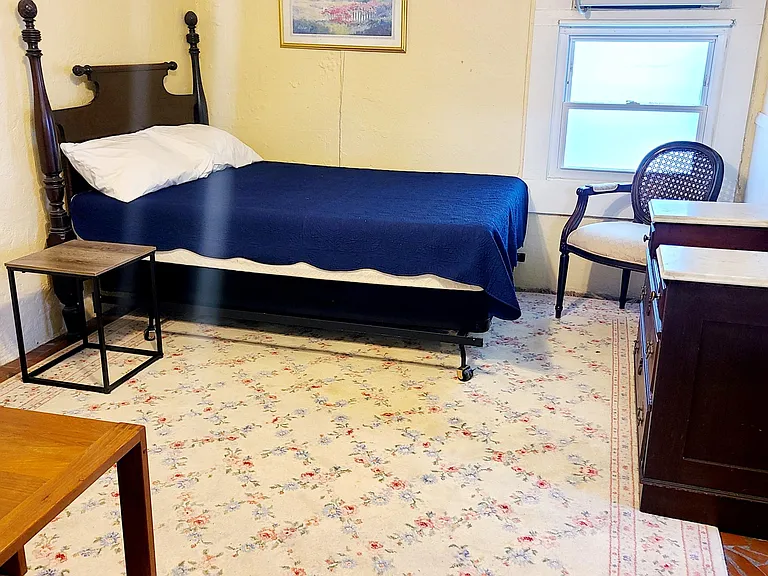 4723 Carondelet St #D — Photo 3