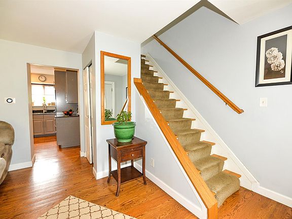 2nd image of 1229 Moonkist Ct
