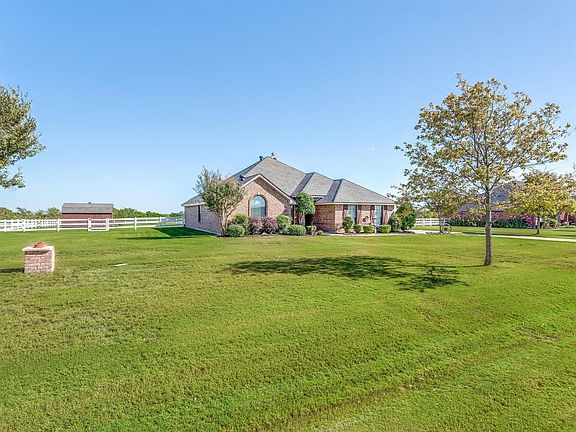 3rd image of 14300 Aston Falls Dr