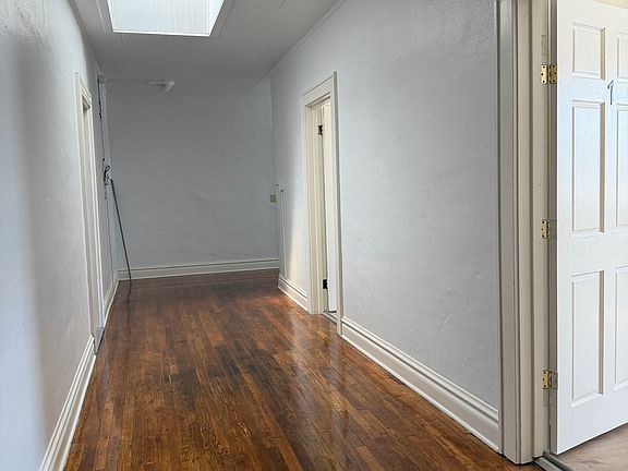 Corridor leading to apartments