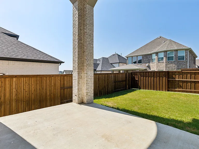 4131 Sandhills Ln — Photo 38