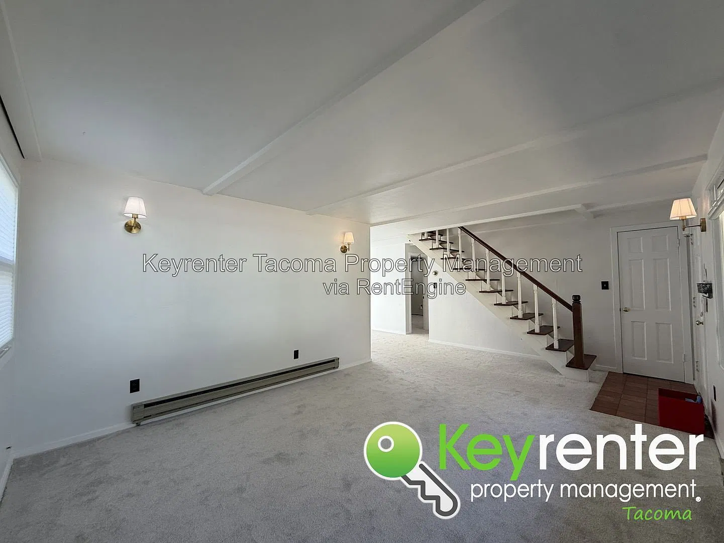 4 bed, 2.0 bath, 2072 sqft, $3,300 — Photo 2