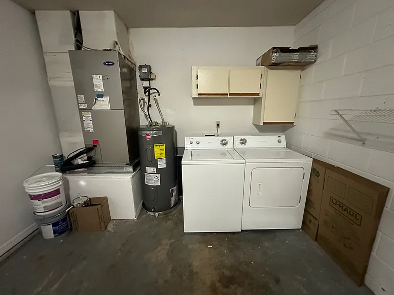 3206 Parkside Ct — Photo 18
