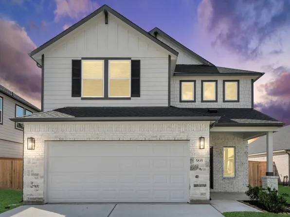 5835 Madison Trail Dr, Richmond, TX 77469