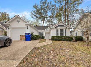 2514 Shadowcreek Ct, North Charleston, SC 29406