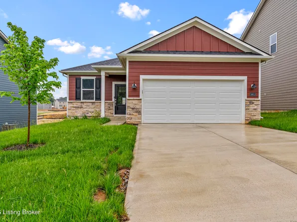 16813 Aiken Ridge Cir, Louisville, KY 40245