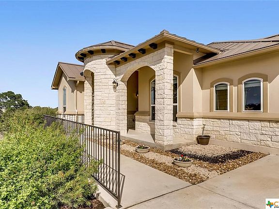 4th image of 1172 Provence Pl