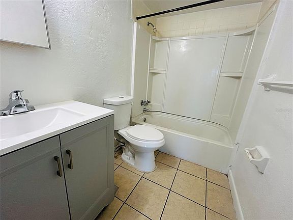 5th image of 2777 L B McLeod Rd APT D