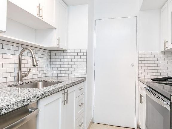 3rd image of 4925 Collins Ave APT 8B