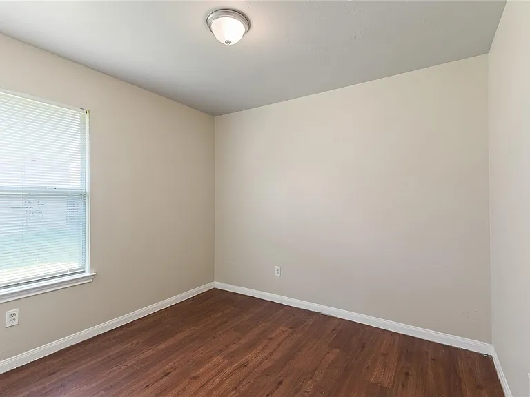 14954 Huntington Willow Ln — Photo 12