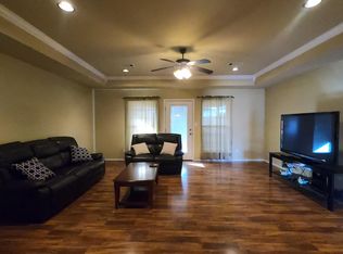 710 E 22nd St, Russellville, AR 72802