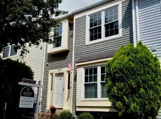 18353 Hallmark Ct, Gaithersburg, MD 20879