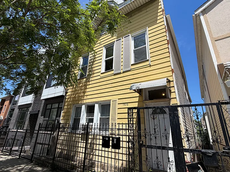 1336 W Cullerton St #1 — Photo 11