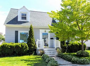 710 Cleveland Ave, Algoma, WI 54201