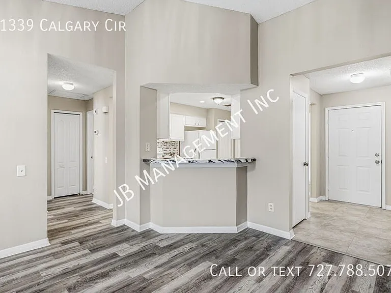 11339 Calgary Cir — Photo 9
