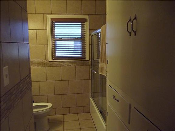 5th image of 2318 Palm St