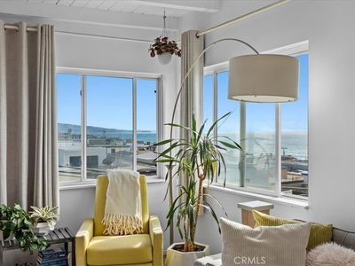 225 El Porto St, Manhattan Beach, CA, 90266