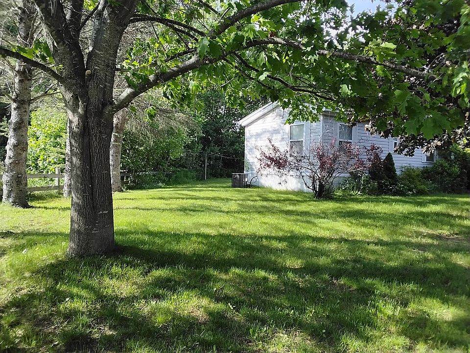 1st image of 23136 Dogwood Ave
